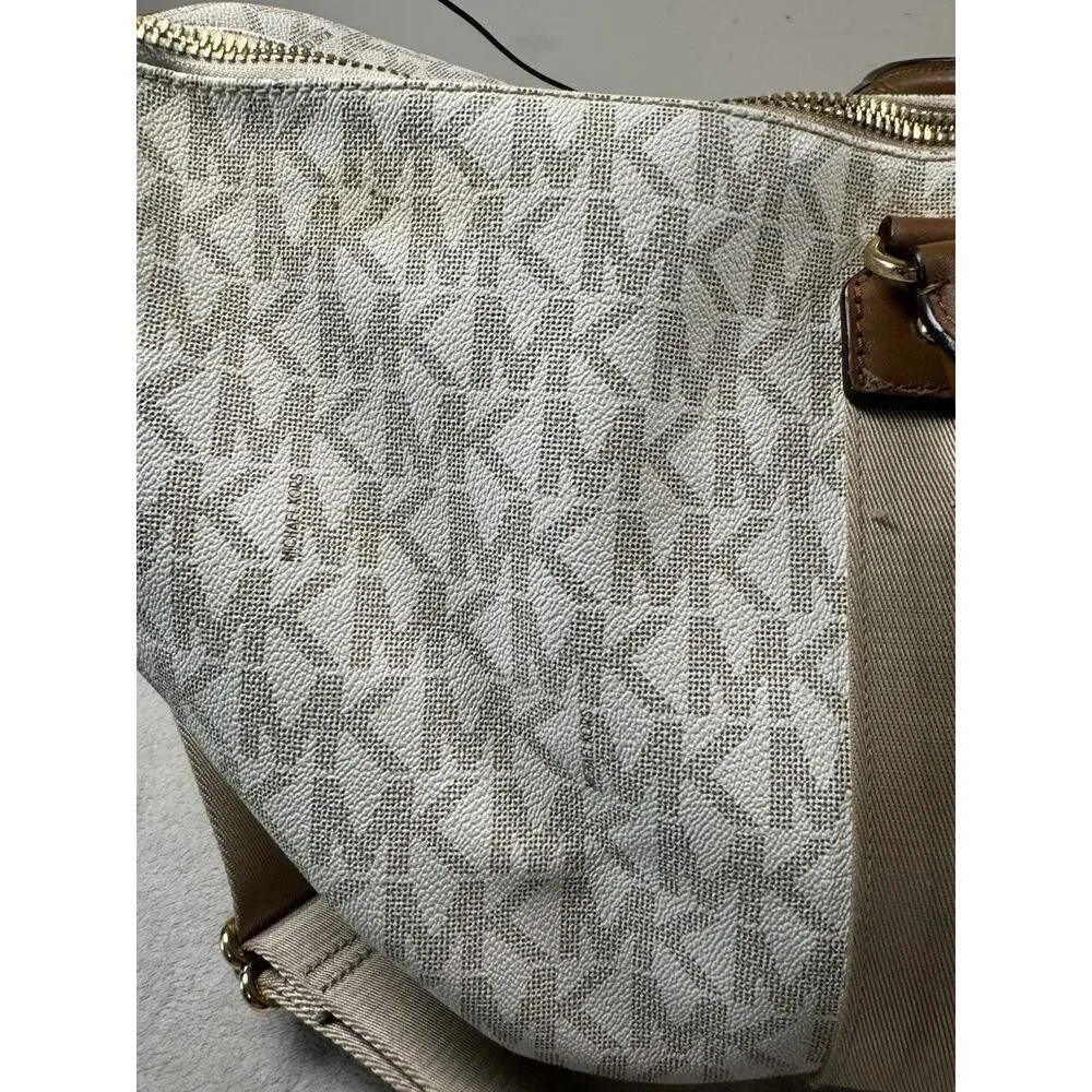 Michael Kors Large Signature MK Weekender Duffel Travel Bag Vanilla Brown